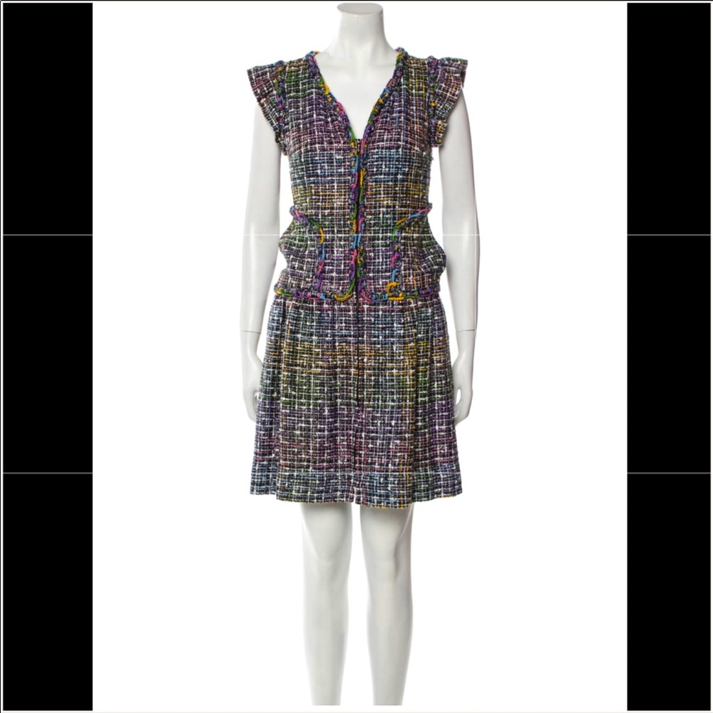 CHANEL 2011 tweed dress
